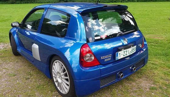 Renault Clio II Sport V6